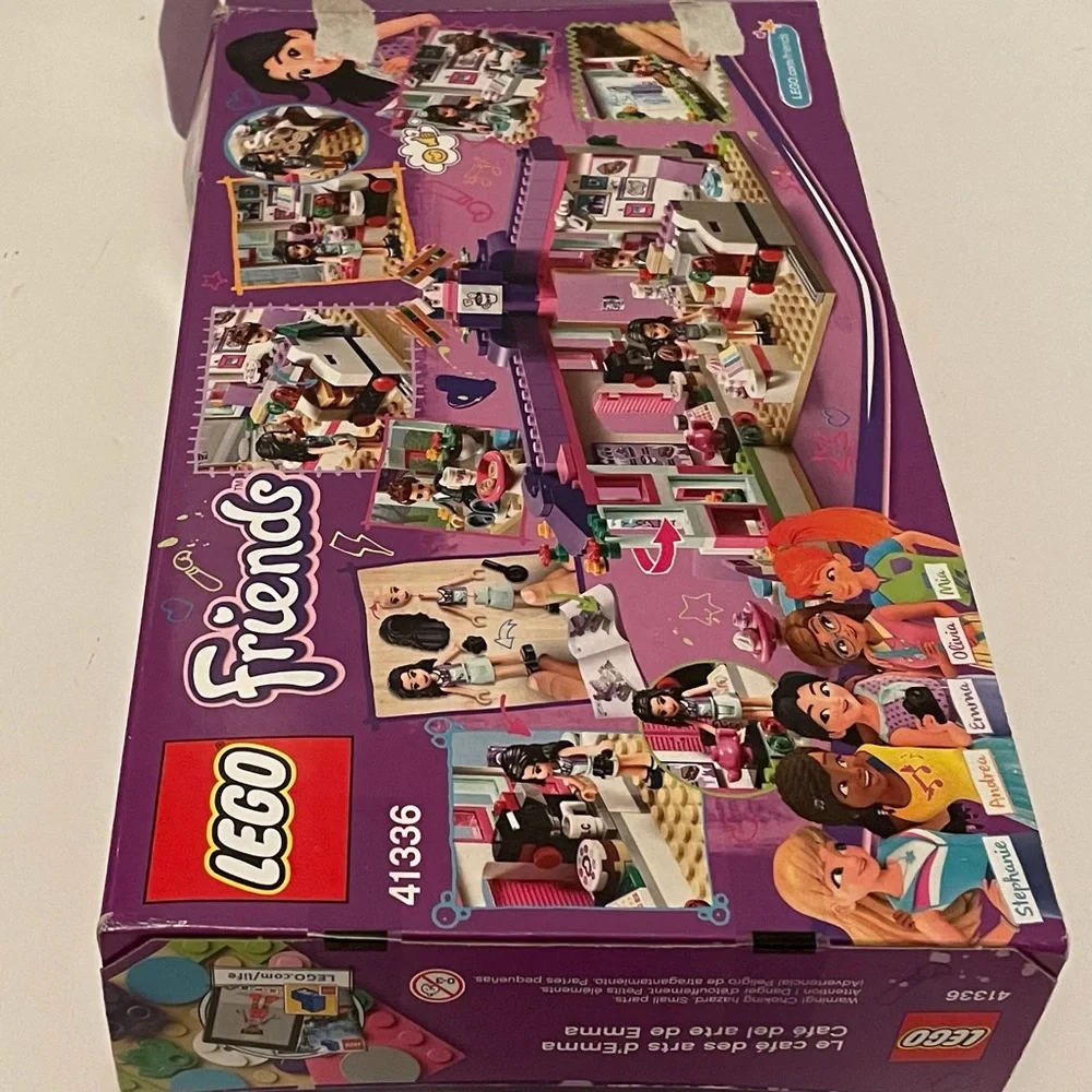 Lego Friends Emma’s Art‎ Cafe